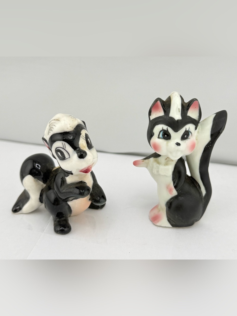 Vintage ceramic skunk figurine